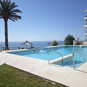 https://acapulco-playa-7-menyber.1costadelsol.com